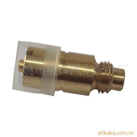 走访余姚市梁辉汽车配件厂 乡镇小企业如何撑起国内汽配大市场